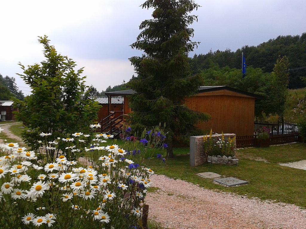 Campeggio Branchetto Hotel บอสโก เคียซานูโอวา ภายนอก รูปภาพ