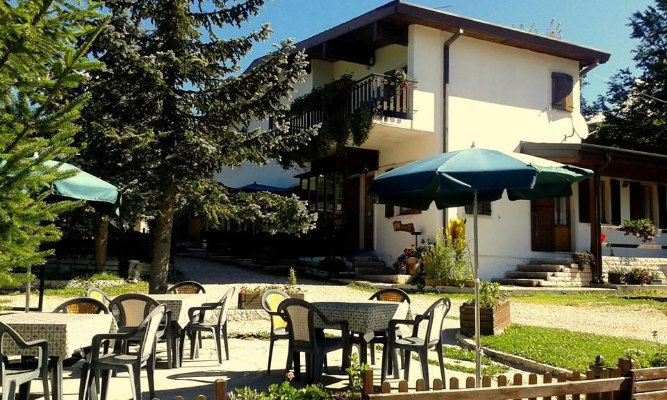 Campeggio Branchetto Hotel บอสโก เคียซานูโอวา ภายนอก รูปภาพ
